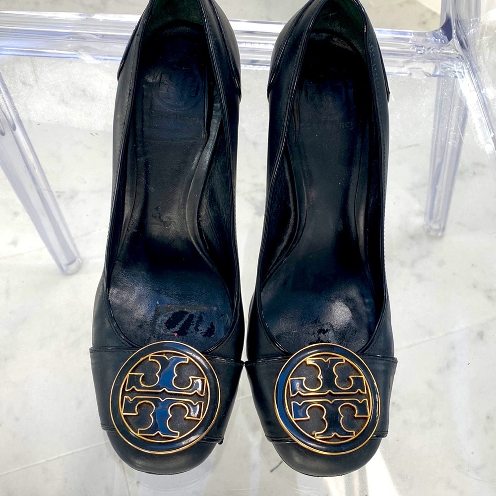 Beautiful my favorite Tory shoe